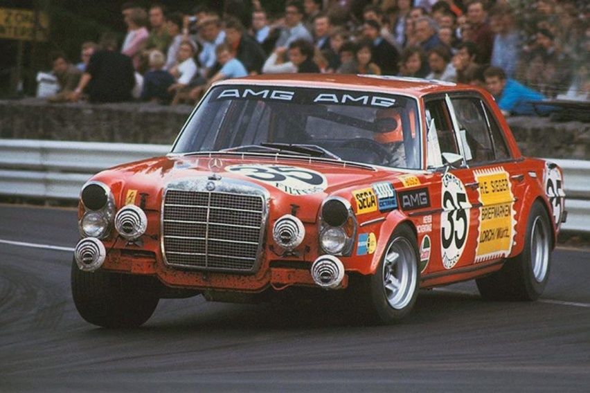 Kisah Kejayaan Die Rote Sau, "Si Babi Merah" Cikal Bakal Berdirinya Mercedes-AMG Kisah Kejayaan Die Rote Sau, "Si Babi Merah" Cikal Bakal Berdirinya Mercedes-AMG
