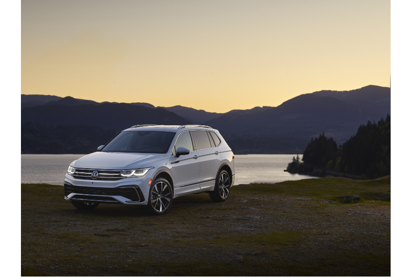 Volkswagen shares details of updated 2022 Tiguan 2022-tiguan-front