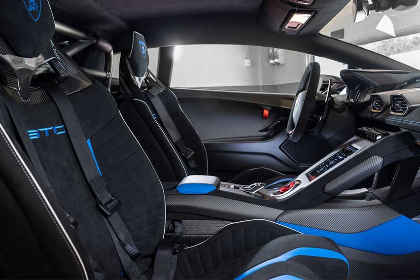 Lamborghini Huracán STO