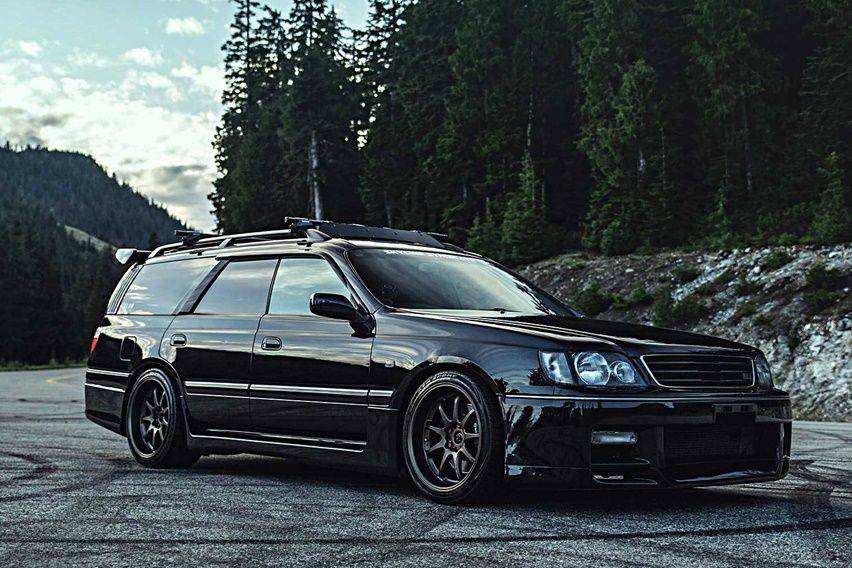 Nissan Stagea