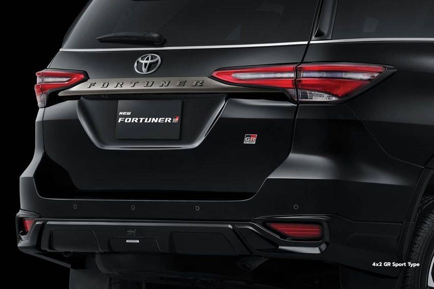 Toyota Fortuner GR Sport