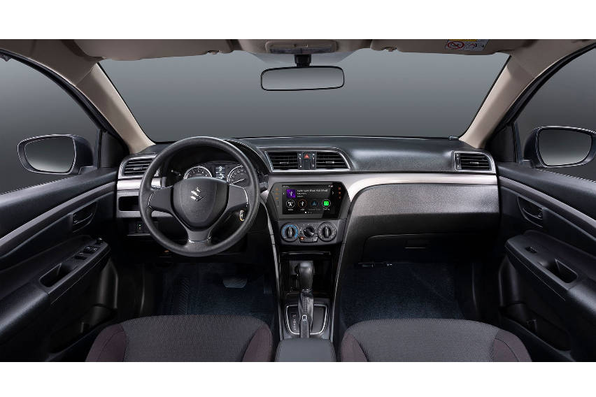 new-ciaz-interior