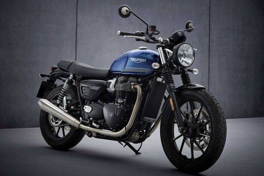 Triumph street twin