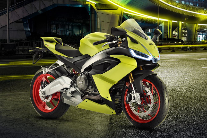 Aprilia Tuono dan RS 660 Mengaspal di Indonesia Aprilia RS 660