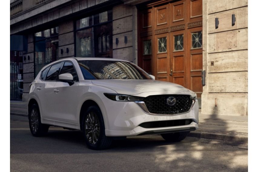 All-wheel drive, style enhancements now standard in new Mazda CX-5  All-wheel drive, style enhancements now standard in new Mazda CX-5