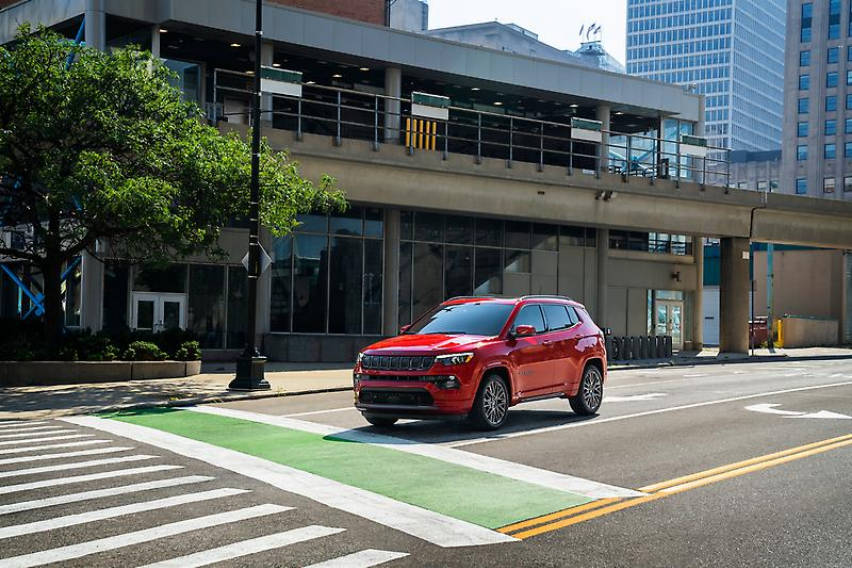 2022-jeep-compass