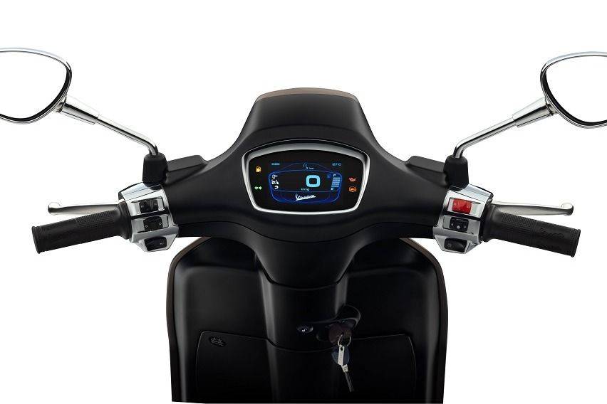 Vespa Sprint S Black