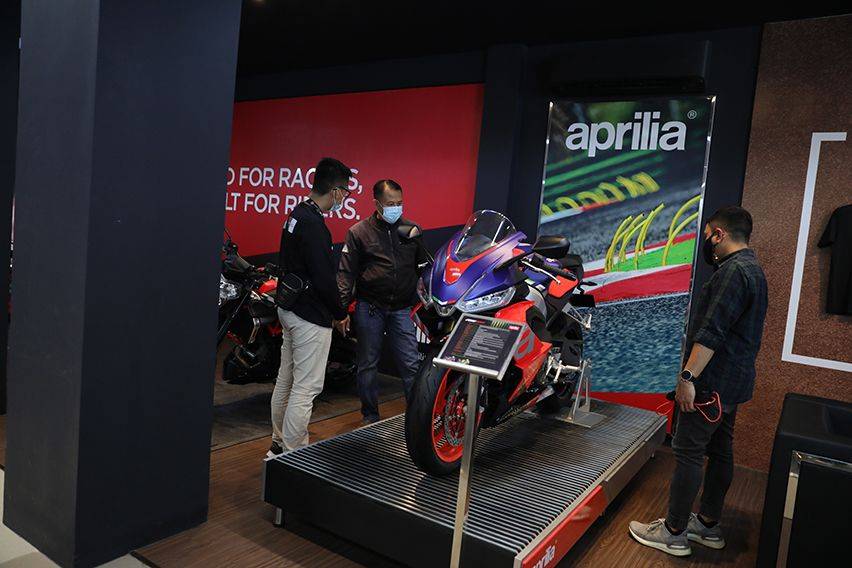 Smart Motoplex Surabaya