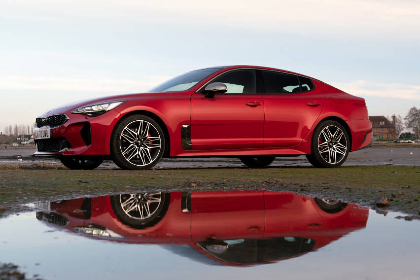 kia-stinger-model