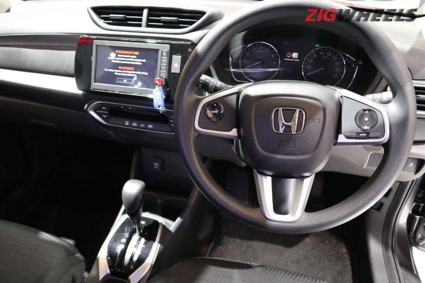Honda BR-V E interior