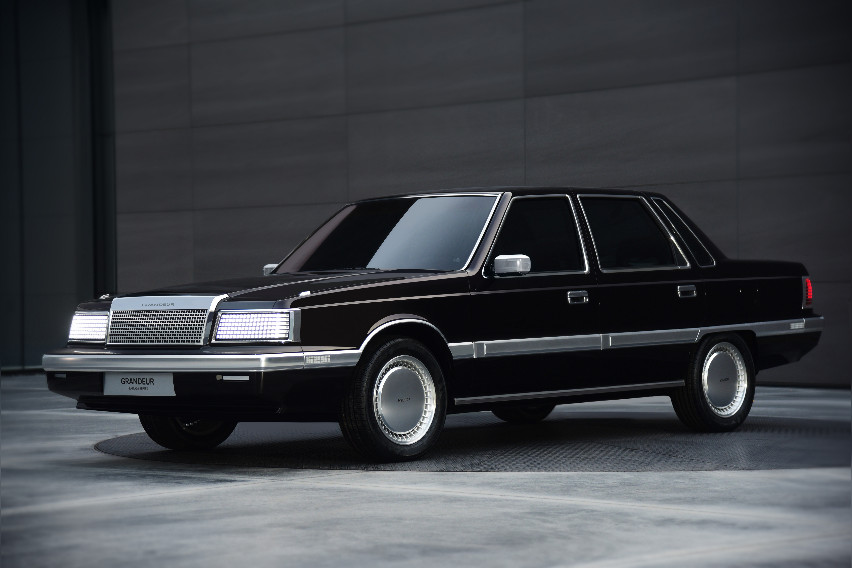 Hyundai pays tribute to OG Grandeur through Heritage Series EV 'resto-mod' hyundai-grandeur-ev