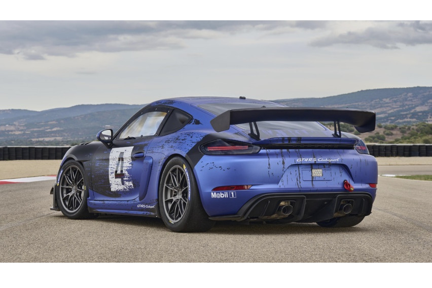 Porsche 718 Cayman GT4 RS Clubsport makes world premiere at LAAS Porsche-718-Cayman-GT4-RS-Clubsport