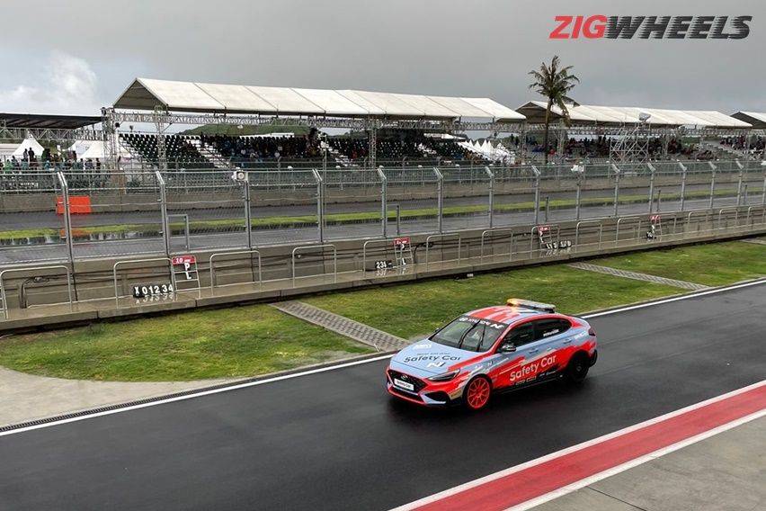 Hyundai i30N safety car