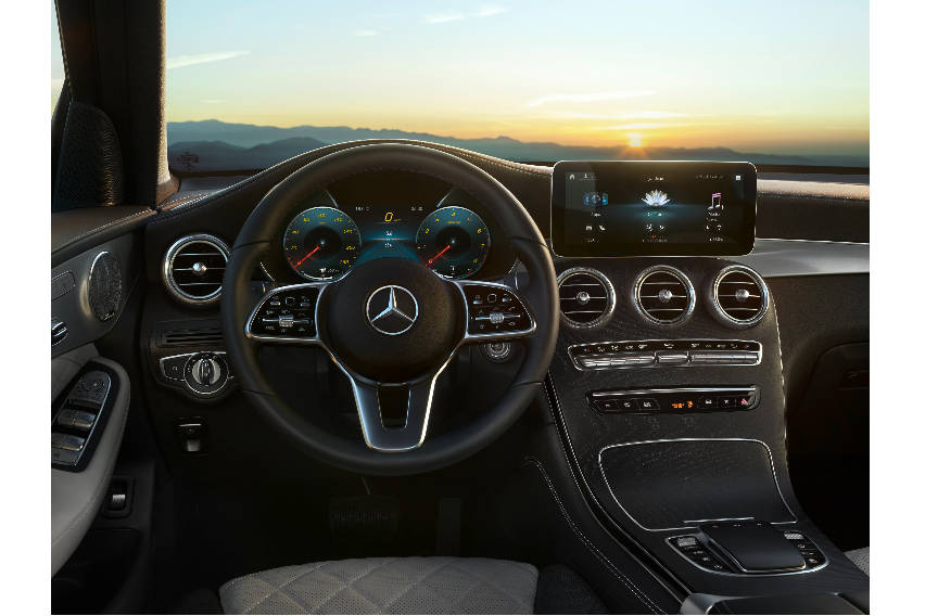 mercedes-benz-glc-2