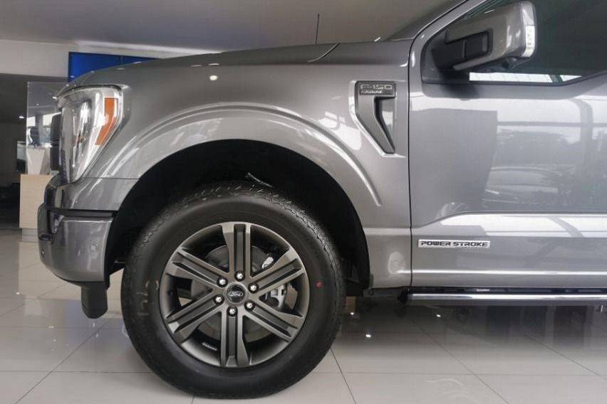 all-new Ford F-150 Lariat Diesel 4x4