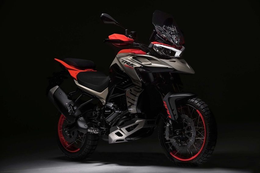 Benelli TRK 800 Mendebut, Penantang Serius Yamaha Tenere 700