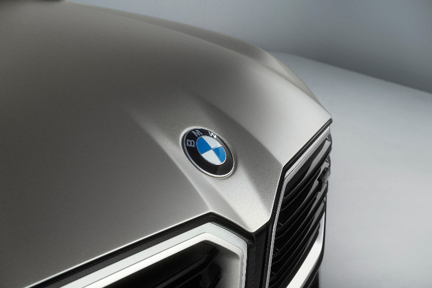 BMW to go digital in CES 2022 bmw-concept-xm-6
