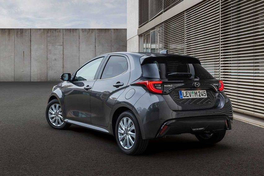 2022 mazda2 hybrid