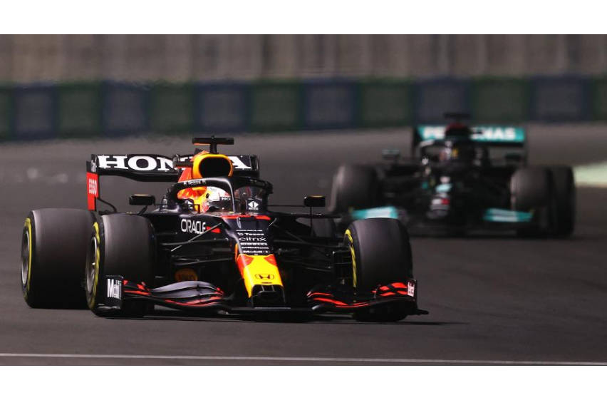 verstappen-vs-hamilton