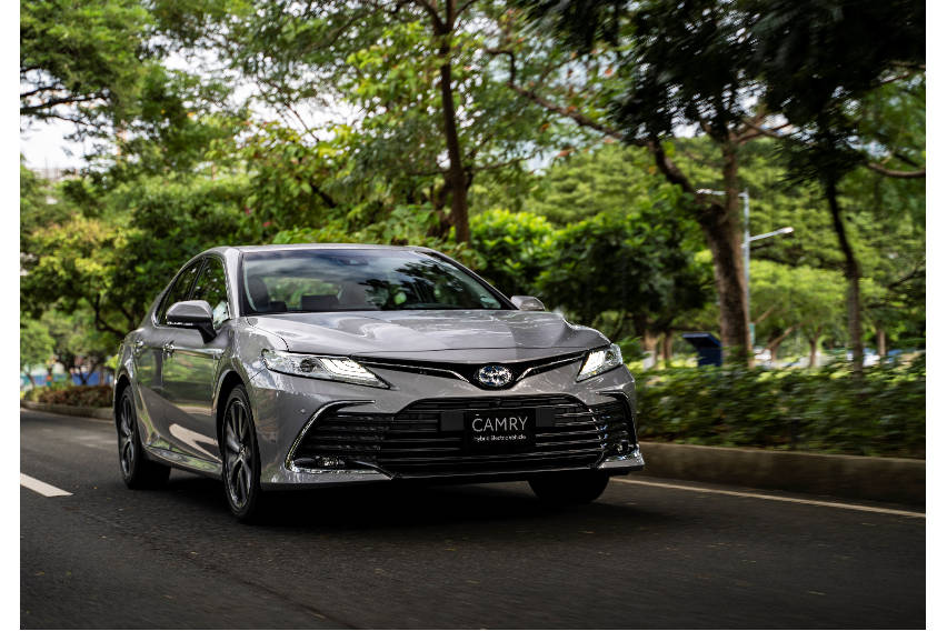 hybrid-camry-4