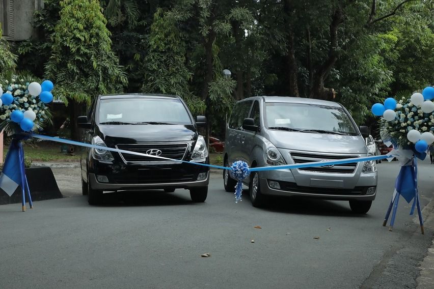 Hyundai PH renews DOST-STII ties with Grand Starex turnover Hyundai PH renews DOST-STII ties with Grand Starex turnover