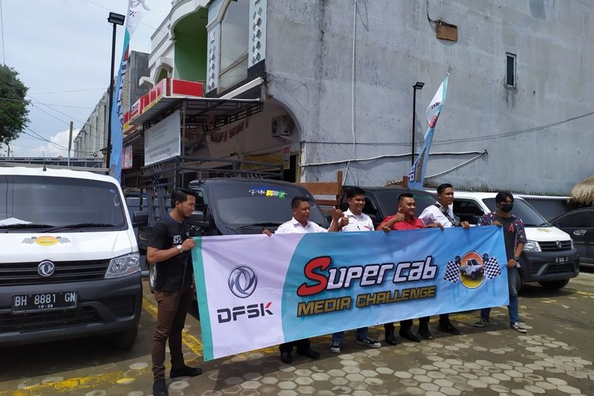 Uji Efisiensi DFSK Super Cab di Jambi, Pembuktian bagi Konsumen Daerah Uji Efisiensi DFSK Super Cab di Jambi, Pembuktian bagi Konsumen Daerah