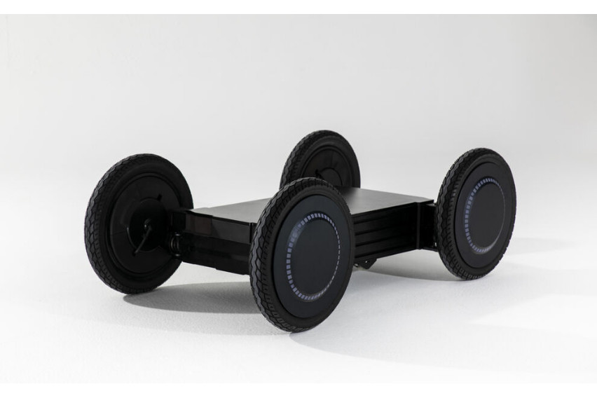 Hyundai reveals Mobile Eccentric Droid (MobED), a four-wheeled modular robot hyundai-MobED