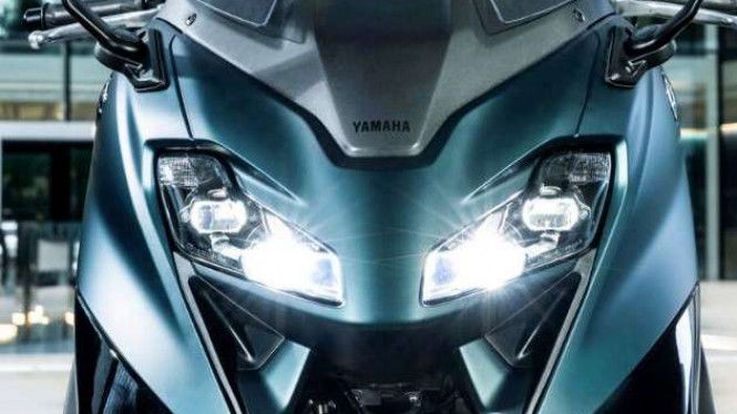 Desain All New Yamaha XMax 300 Akan Menyerupai Wajah TMax Desain All New Yamaha XMax 300 Akan Menyerupai Wajah TMax