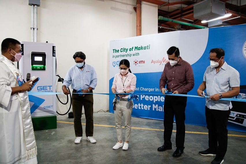 Ayala malls now have EV charging stations, transport system to boost carbon neutrality efforts  Ayala malls now have EV charging stations, transport system to boost carbon neutrality efforts