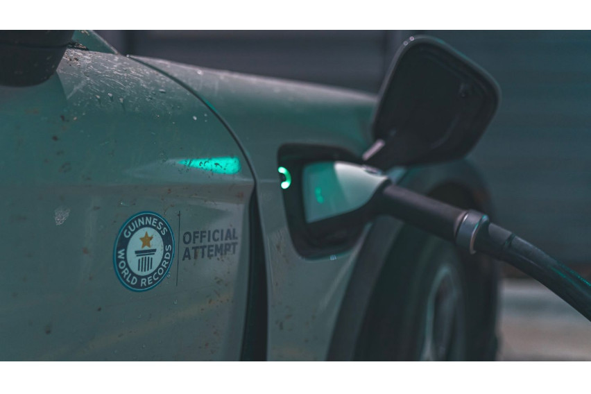 WATCH: Porsche Taycan Cross Turismo sets record for altitude change by an EV porsche-taycan-cross-turismo