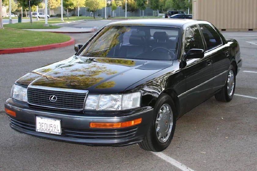 Lexus LS400