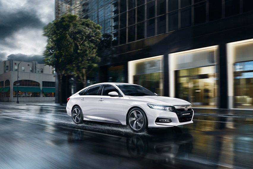 Honda Accord Baru Kini Bermesin Turbo Oto