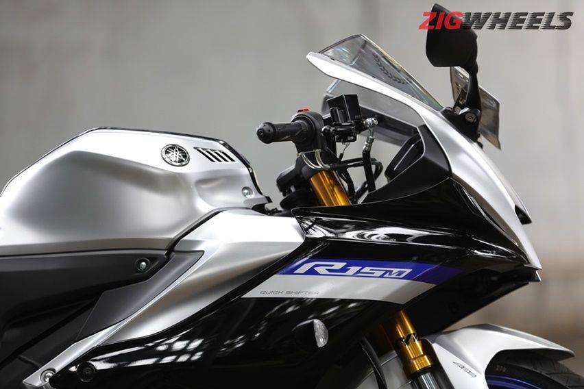 review Yamaha R15M 2022