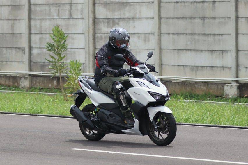 Simak 7 Fakta Menarik All New Honda Vario 160 Oto