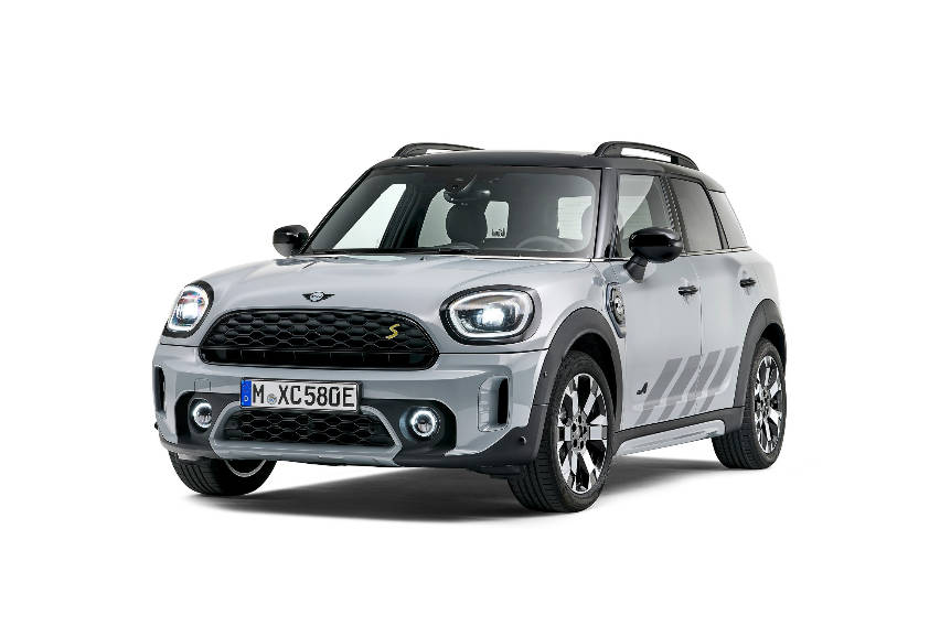 mini-untamed-countryman