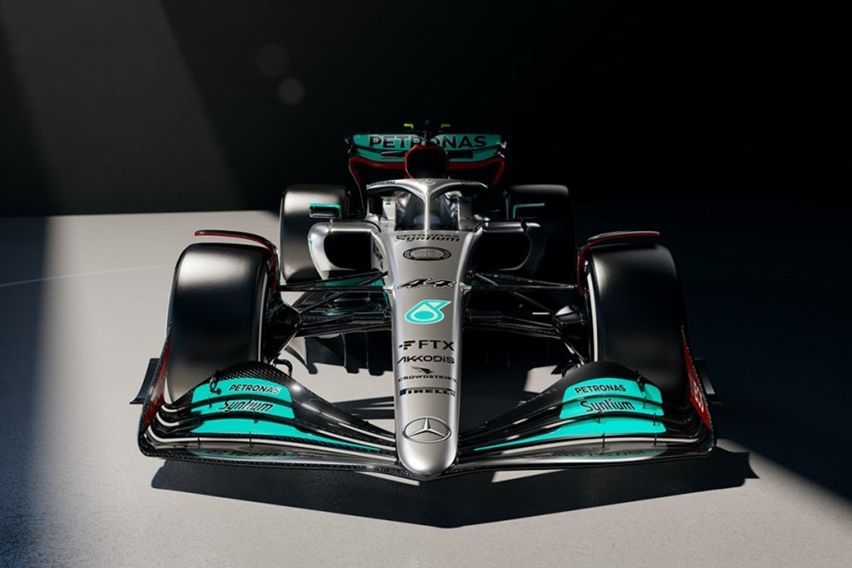 Mercedes-AMG Pamerkan W13, Kembali ke Livery Silver Arrow