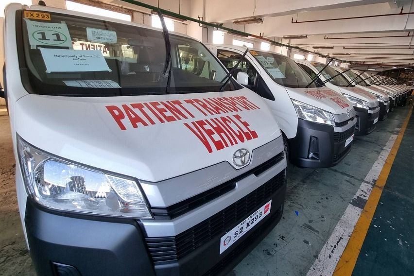 PCSO takes delivery of Hiace Commuter Deluxe ambulances from Toyota PH