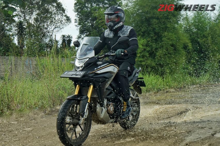 Honda CB150X: Pionir Entitas Baru Menjawab Keinginan Penghobi Touring Honda CB150X: Pionir Entitas Baru Menjawab Keinginan Penghobi Touring