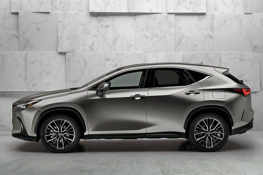 Lexus NX 2022