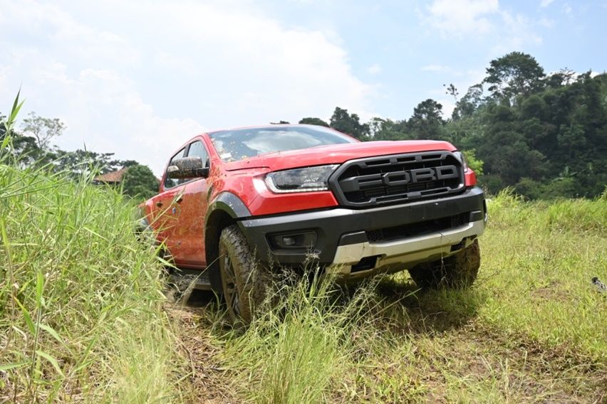 Detail Spek Ford Ranger Raptor, D-Cab Sangar Seharga Nyaris Rp1 Miliar Detail Spek Ford Ranger Raptor, D-Cab Sangar Seharga Nyaris Rp1 Miliar