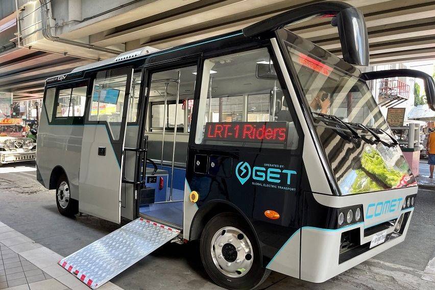 COMET Minibus