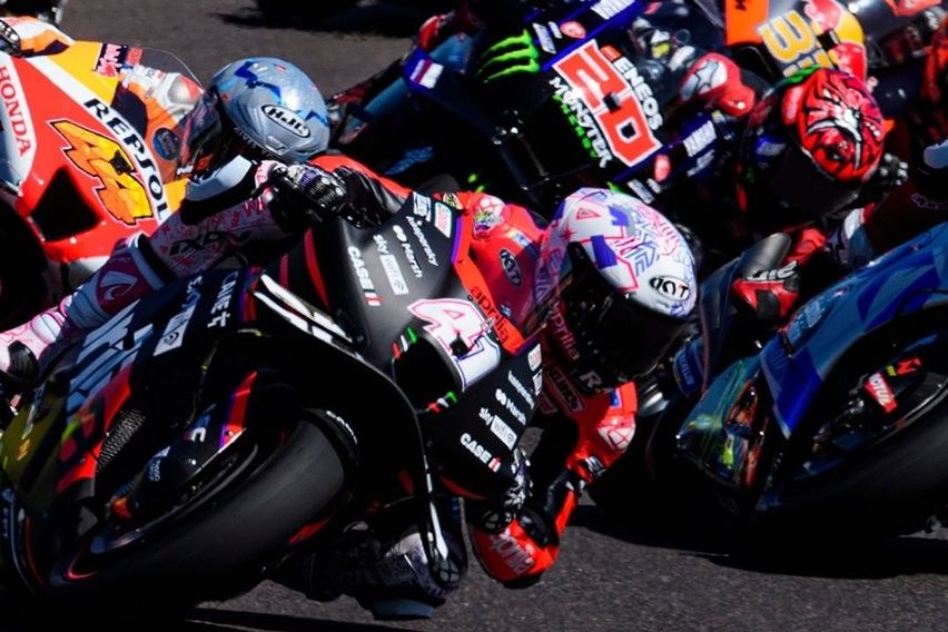 Aleix Espargaro dan Aprilia Catat Sejarah Baru di MotoGP Argentina Aleix Espargaro dan Aprilia Catat Sejarah Baru di MotoGP Argentina