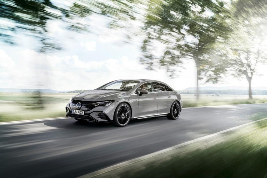 Mercedes-Benz to cut CO2 emissions by more than 50% in 2030 mercedes-benz-to-cut-CO2-emissions-by-50-percent