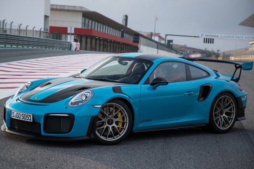 Porsche 911 GT2 RS