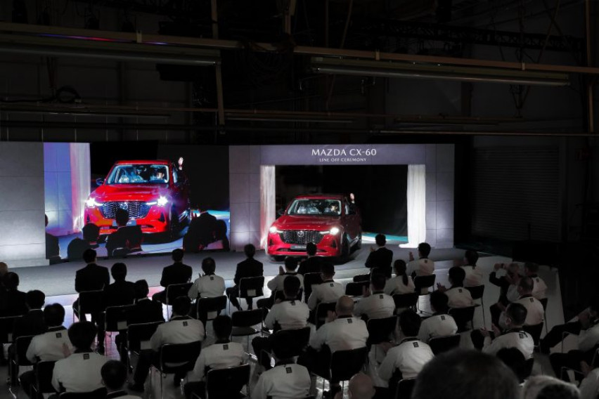Mazda celebrates CX-60 PHEV production in Yamaguchi mazda-cx-60-ceremony