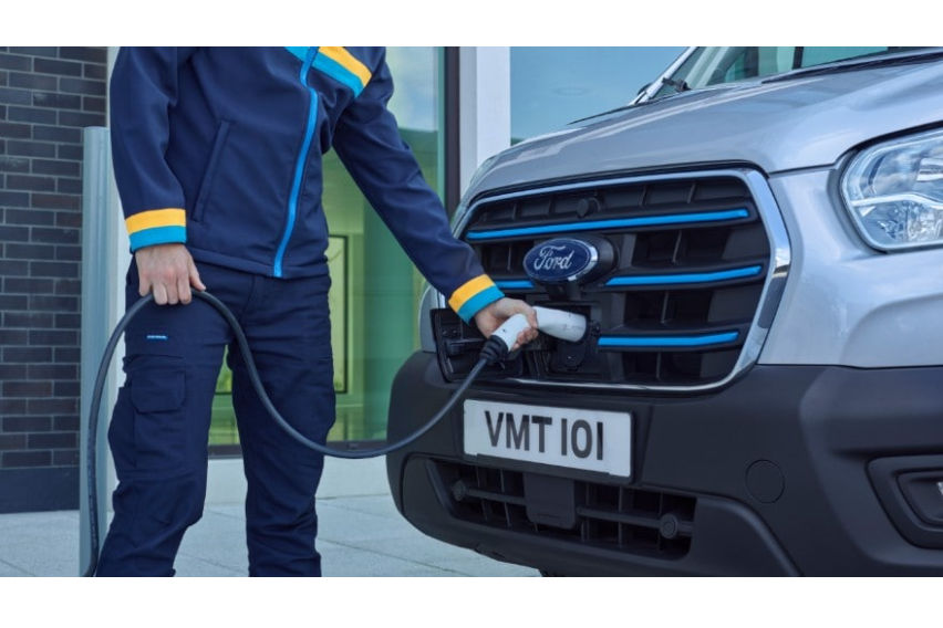 Ford Launches End to end Commercial Charging Solutions In Europe