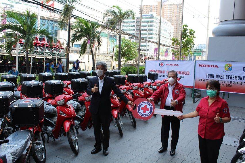 HPI donates motorcycles to Philippine Red Cross