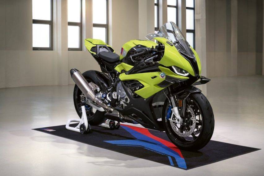 BMW M 1000 RR 50th edition