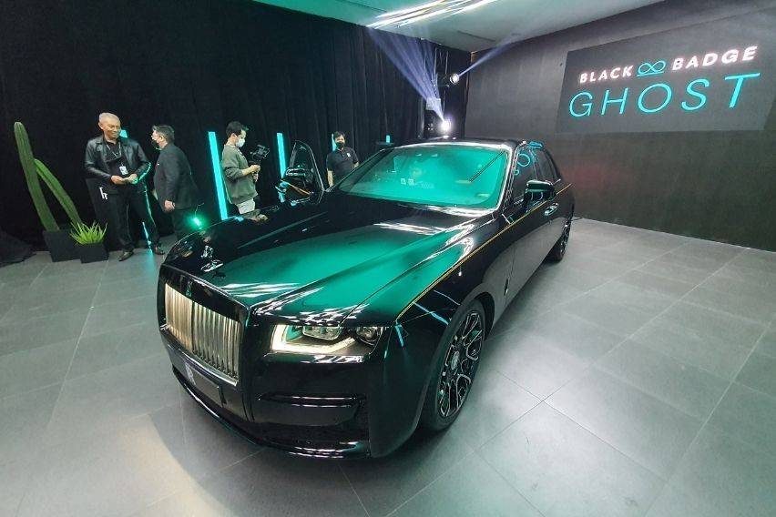 Rolls-Royce Black Badge Ghost