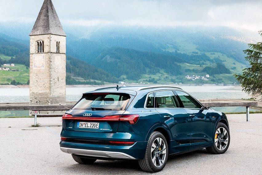 Audi e-tron SUV